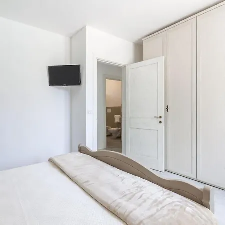 Casina Greca By Rivedelsalento * Nardo