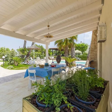 Casina Greca By Rivedelsalento