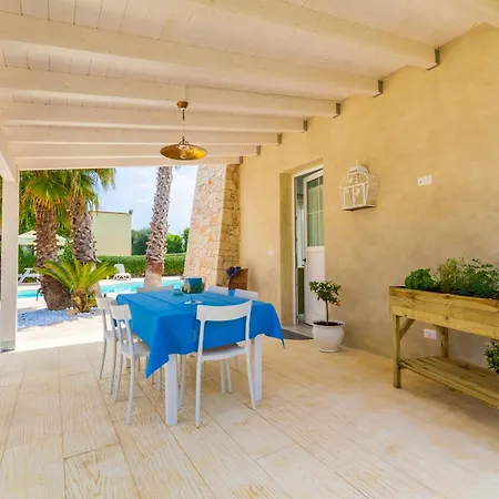 Casina Greca By Rivedelsalento Holiday home *